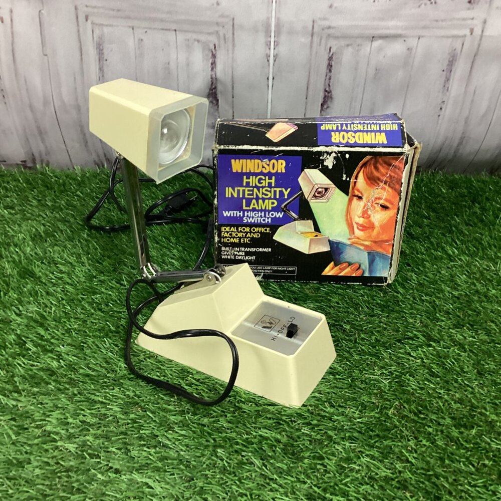 Vintage Windsor Folding Desk Lamp High Intensity Works with Box